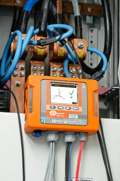 PQM-710 – Анализатор параметров качества электрической энергии